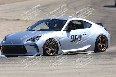 media/Sep-20-2025-Extreme Speed (Sat) [[1fcc23683c]]/Orange (Mid Intermediate)/Session 3 (Offramp)/